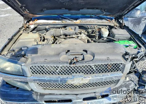 2004 Chevrolet Silverado C1500 z USA, uszkodzony, nr VIN 1GCEC14X24Z134942